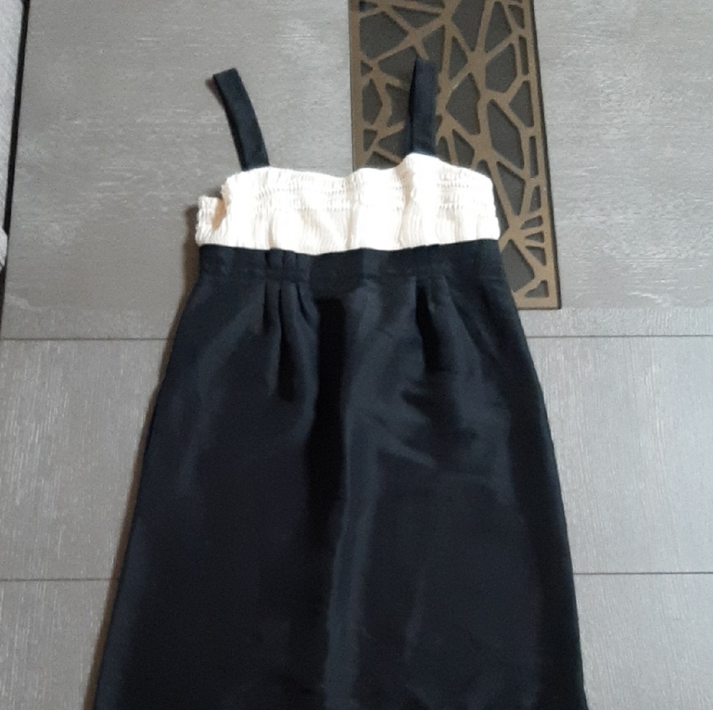 Diane Von Furstenberg Celardo Black and White Mini Silk Dress
